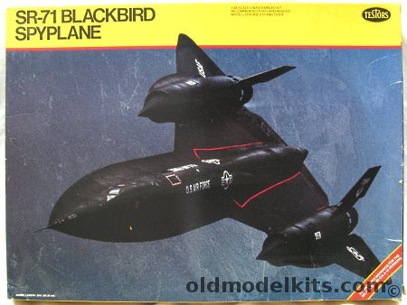 Testors 1/48 SR-71A  or SR-71B or CIA A-12 M-12, 584 plastic model kit